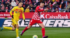 西甲对决：马德里竞技十人逆转赫塔费3-3战平